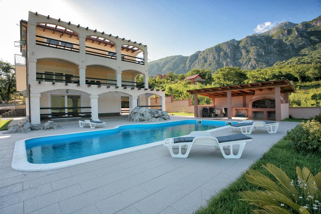 Villa Milena Херцег Нови Екстериор снимка